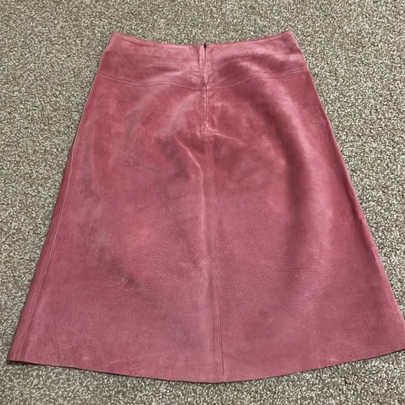 Vintage Arden B. Pink Suede Skirt - Picture 3 of 8